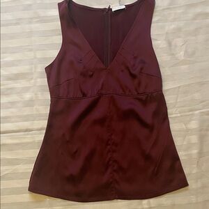 Brunello Cucinelli Burgundy V-Neck Sleeveless Blouse